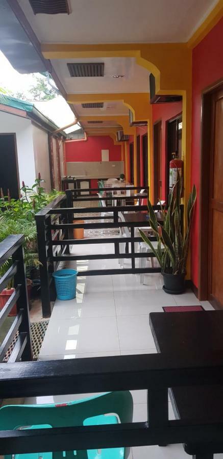 Amelia Homestay Puerto Princesa Екстериор снимка